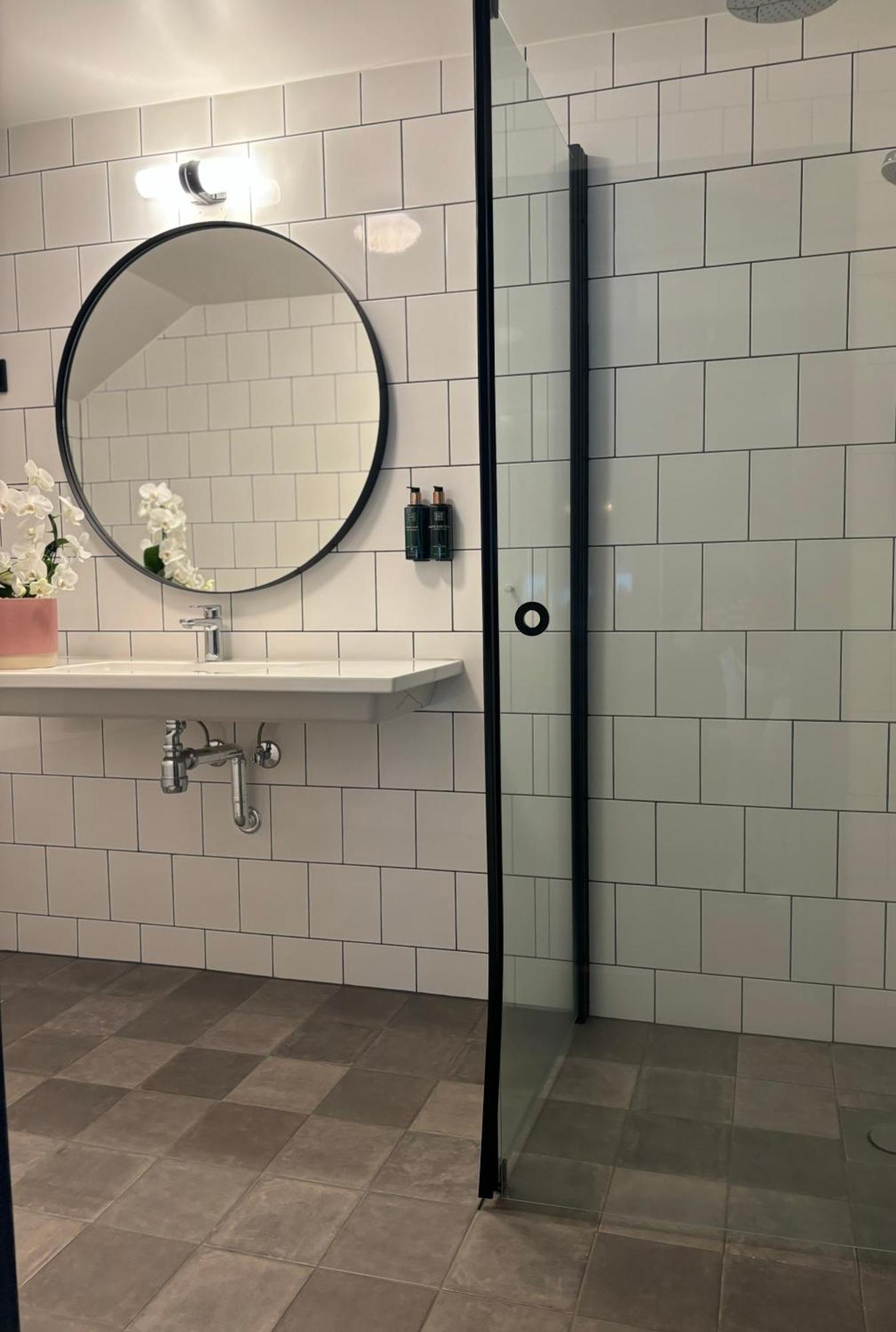 Home Hotel Tollboden Drammen Bagian luar foto
